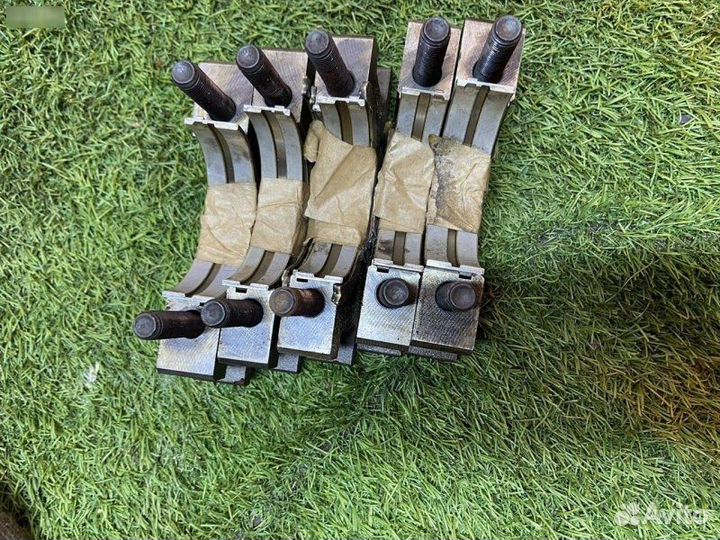 Крышка подшипника Toyota Land Cruiser J200