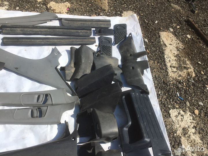 Пластик салона Nissan primera p10