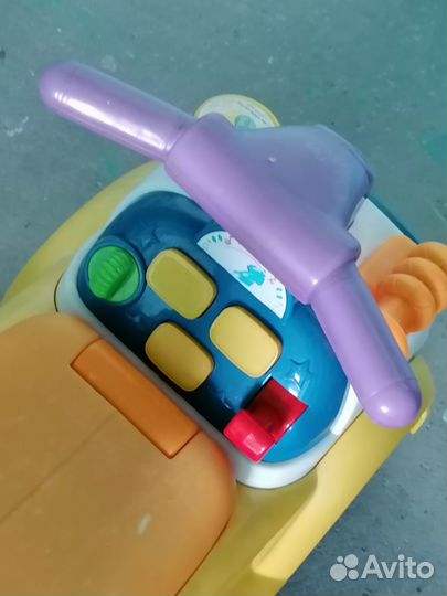 Детская машинка - каталка