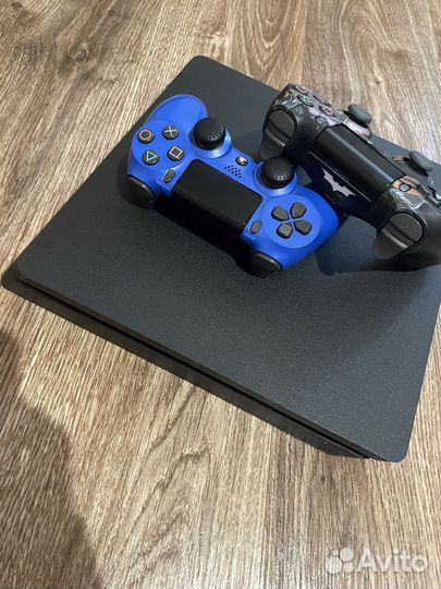 PS4) Sony playstation 4 slim 1tb 2 джостика