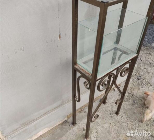 Подставка для аквариума + аквариум
