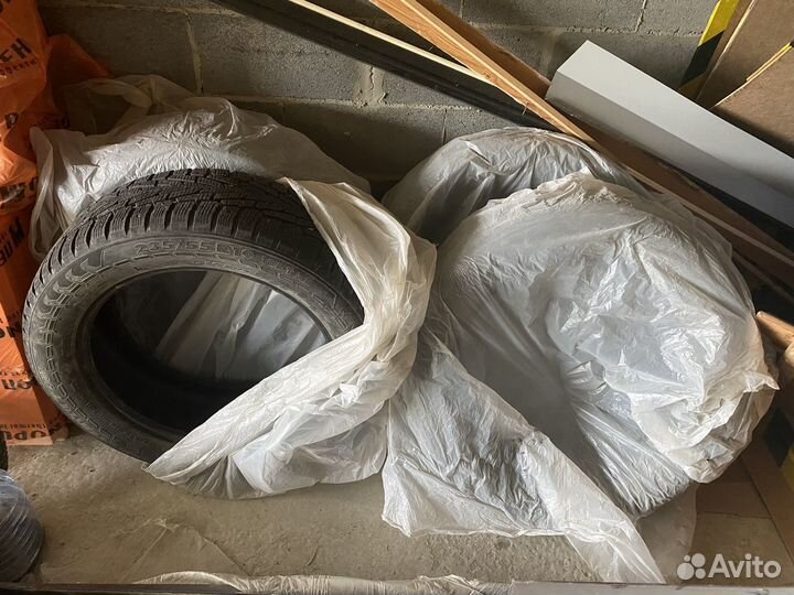 Nokian Tyres Hakkapeliitta 7 SUV 235/55 R19 105T