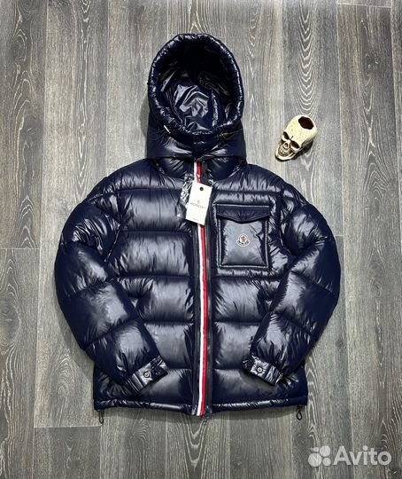 Пуховик Moncler