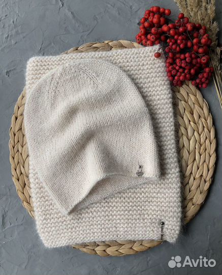 Комплект шапка и снуд вязаный
