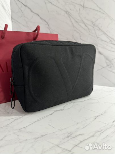 Косметичка Valentino черного цвета
