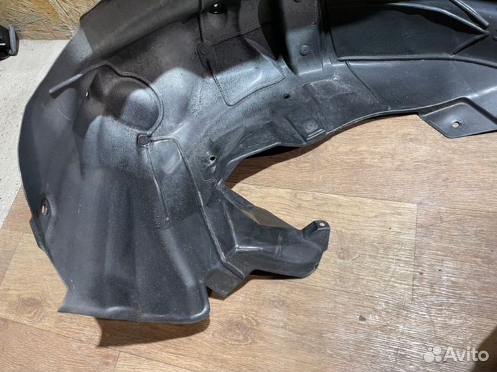 Подкрылок задний Subaru Impreza Wrx Sti Grb GRB