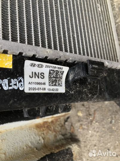 Радиаторы Hyundai Santa Fe 2018-2022