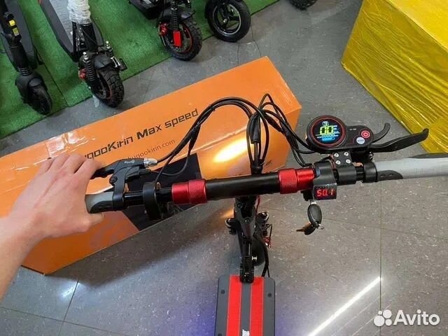 Электросамокат Max Speed