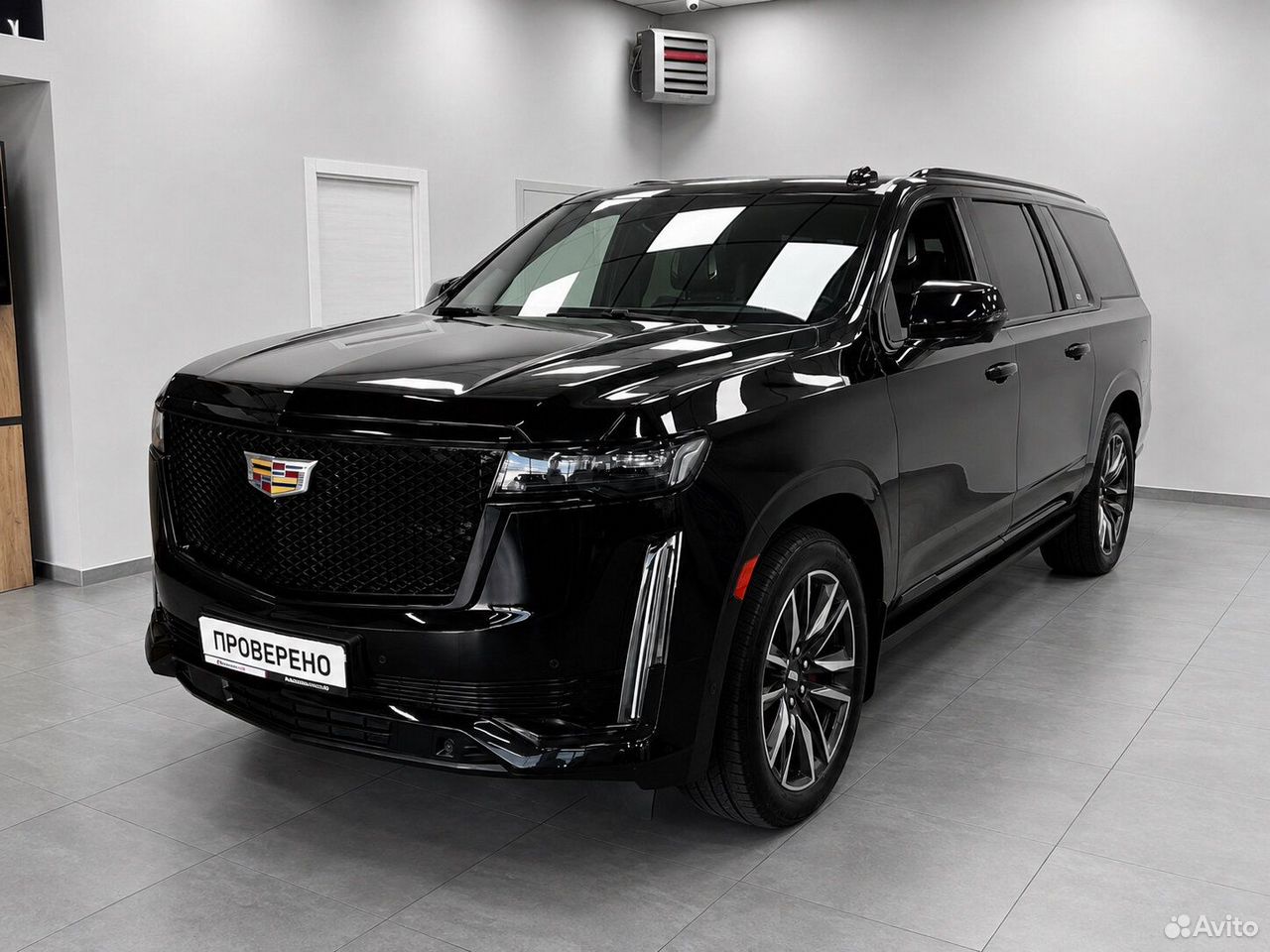 Cadillac Escalade 6.2 AT, 2023, 87 189 км