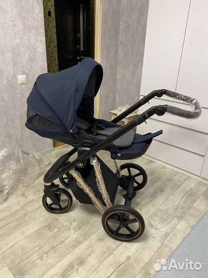 Коляска 2 в 1 Roan Sol Luxury