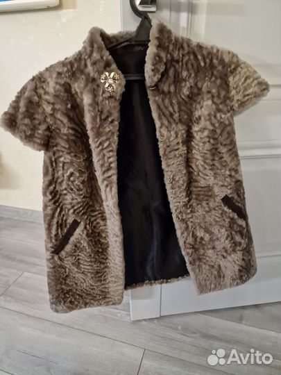 Жилет из мутона