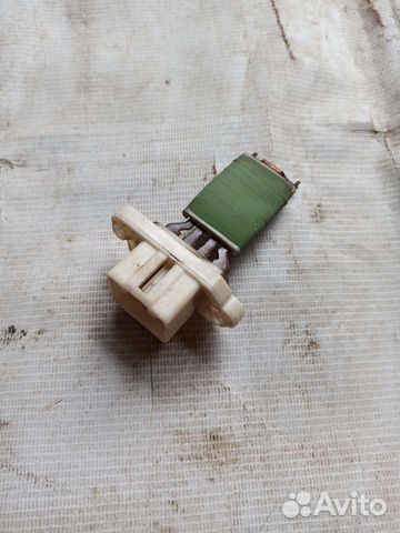 Резистор отопителя Форд Фокус 2. 1.6