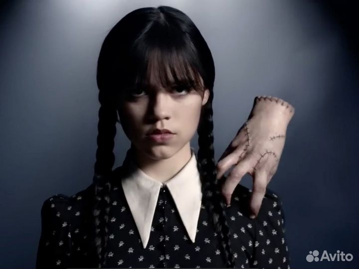 Квест Уэнсдей и тайна старинного особняка