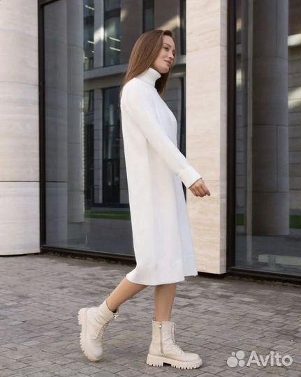 Платье- свитер вязаное, цвет молочный, размер 44
