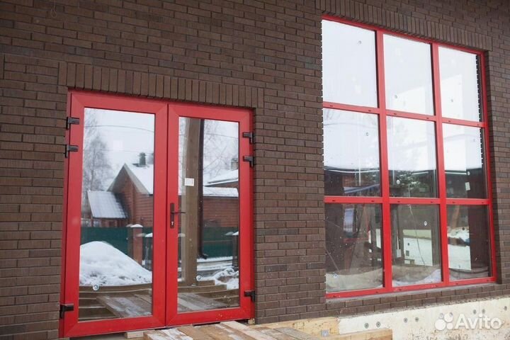 Алюминиевые двери