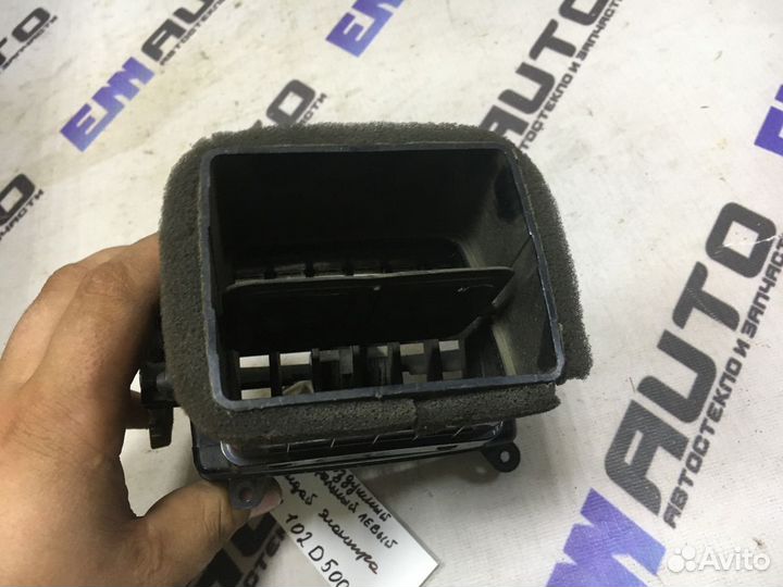 Дефлектор воздушный левый Хендай Элантра