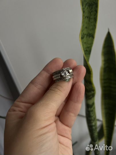 Кольцо motto 19