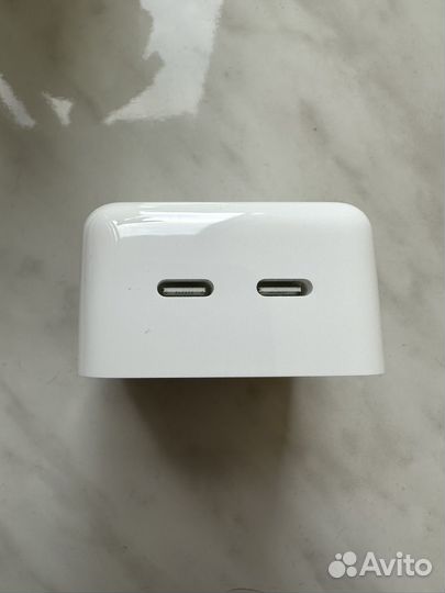 Apple 35W Dual / USB-C / Power Adapter