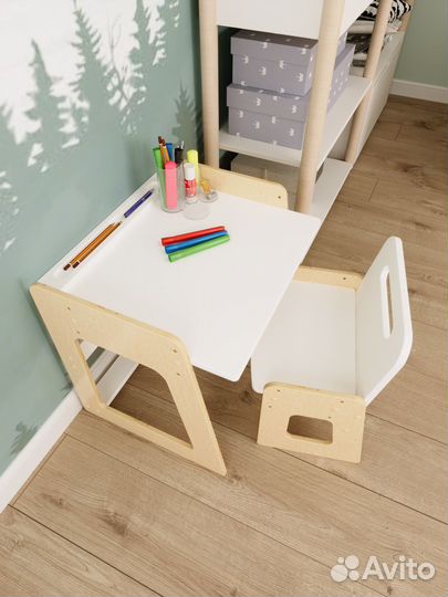 Стол и стульчик для детей растущий