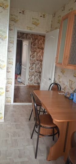 2-к. квартира, 40 м², 3/3 эт.