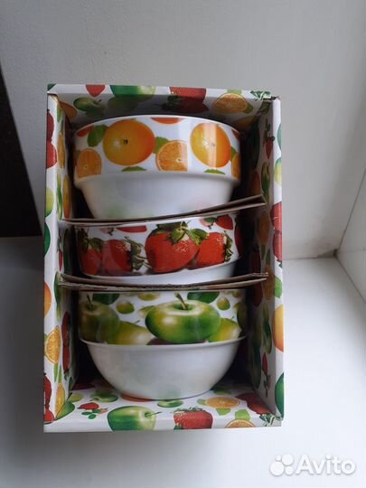 Набор тарелок