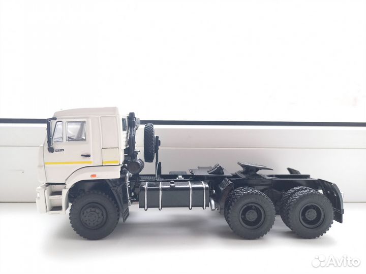 Модель Камаз - 65225 пао Камаз 1:43