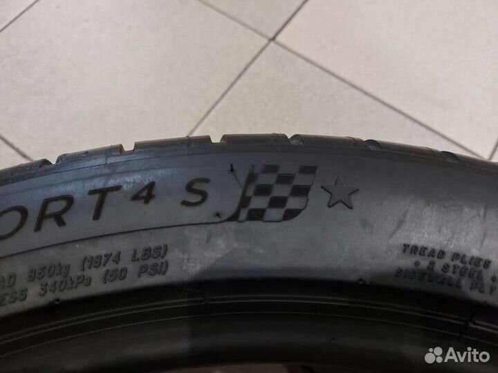 Michelin Pilot Sport 4 S 275/35 R20 102Y