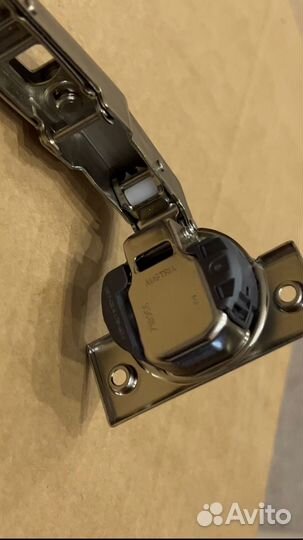 Петли блюм (blum)