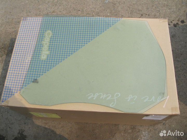 Форд Фокус 2 Стекло двери задней правой