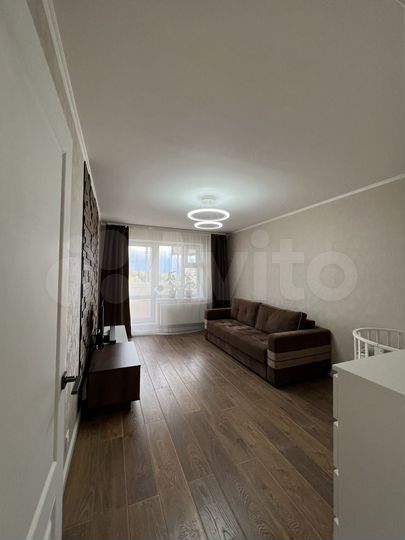 1-к. квартира, 37,5 м², 8/8 эт.