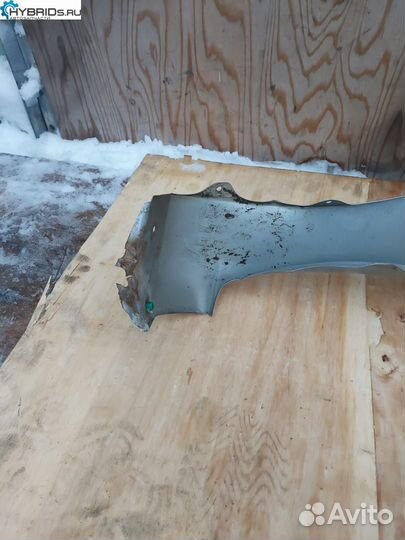 Крыло переднее правое Toyota Prius 2 NHW20