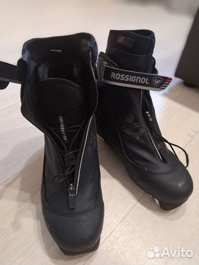 Лыжные ботинки коньковые rossignol