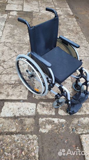 Инвалидная коляска новая