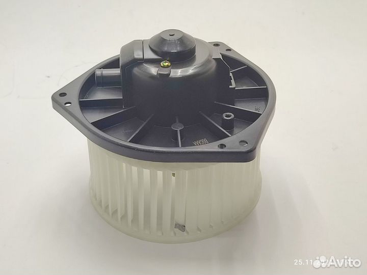 Моторчик печки mitsubishi