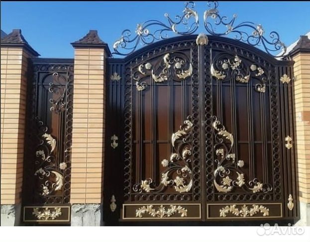 Кованные ворота для дома