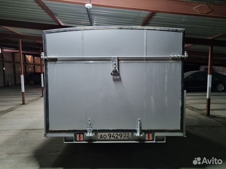 Прицеп для перевозки снегохода. Дом на колесах