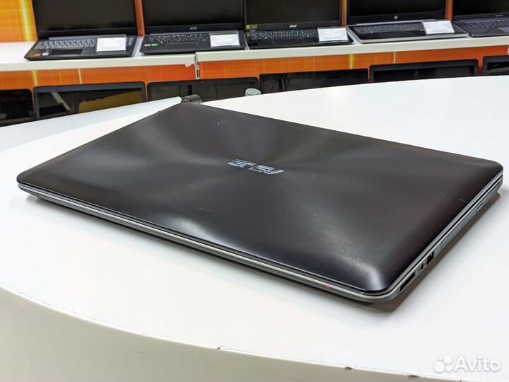 Asus 15.6''FullHD core i7 6500u Gt930m SSD HDD
