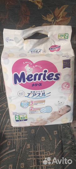 Новые подгузники 2 размер