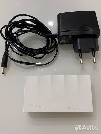Коммутатор tp-link 100 Mbps/5 port