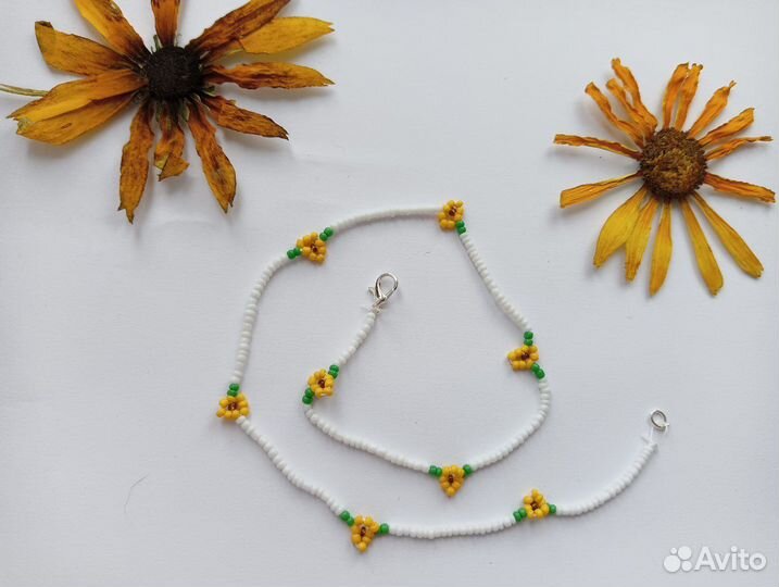 Ожерелье из бисера