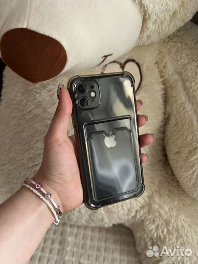 Чехол на iPhone 11