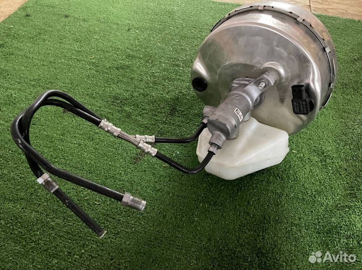 Вакуумный усилитель тормозов Mercedes-Benz Amg Gt