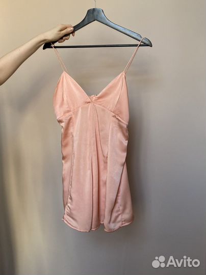 Новый комбинезон Motel размер Xs