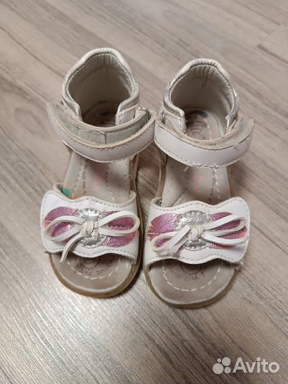 Сандалии для девочки 25 размер