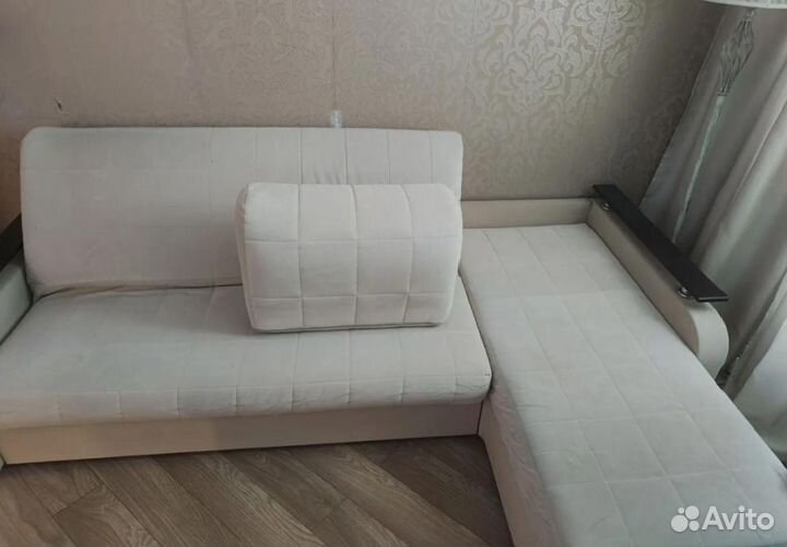 Угловой диван