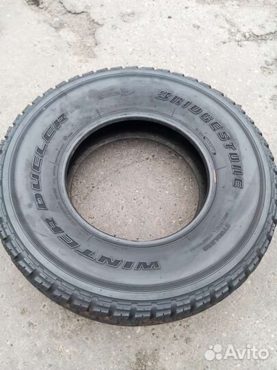 Bridgestone Winter Dueler DM-Z2 275/70 R16