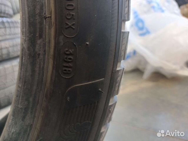 Michelin Pilot Alpin 5 SUV 305/35 R21