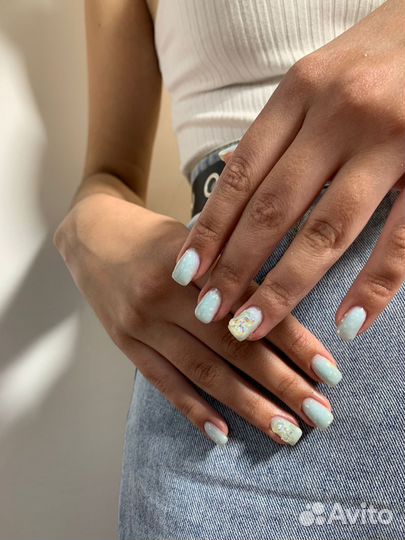 Маникюр на дому