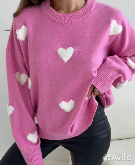 Свитер в сердечко розовый, серый, голубой
