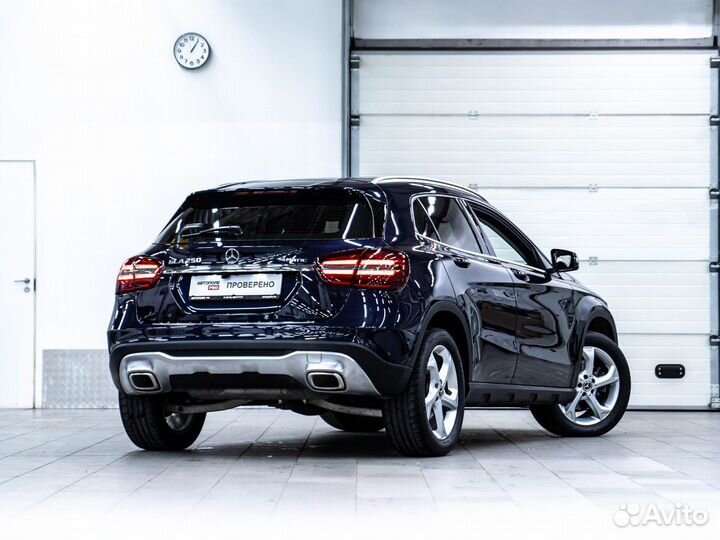 Mercedes-Benz GLA-класс 2.0 AMT, 2018, 42 800 км